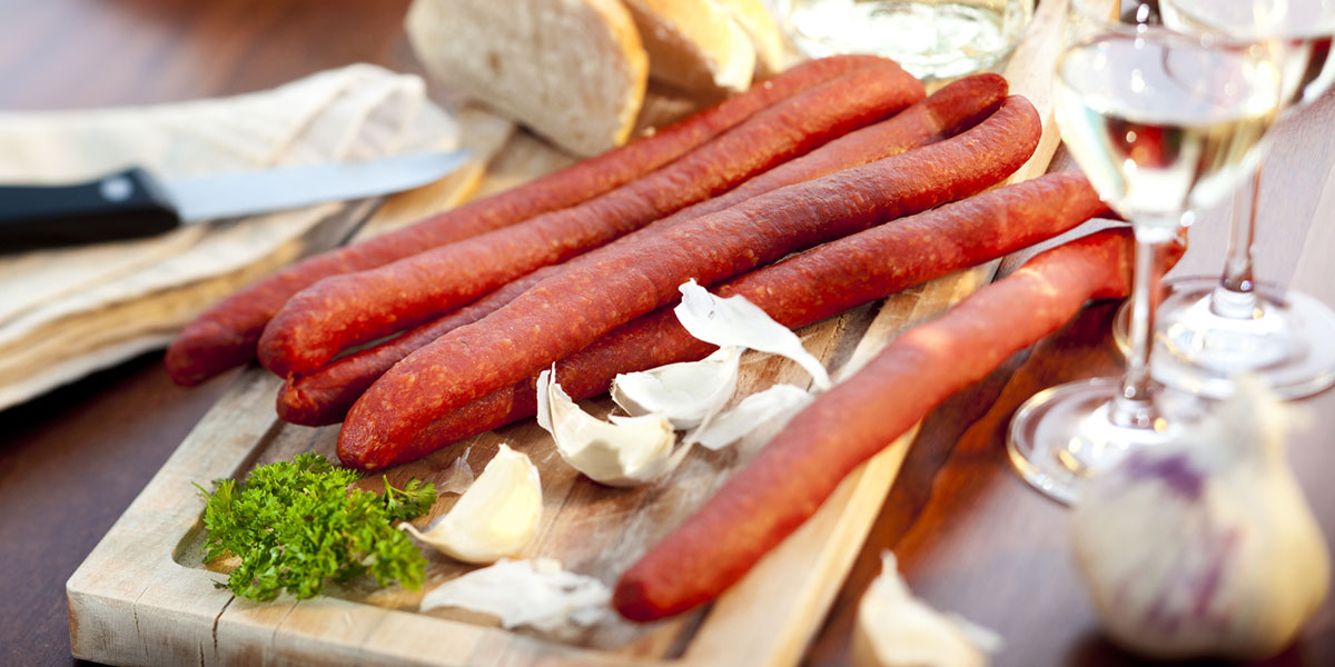 Cabanossi: Herkunft, Zutaten & Verwendung – besserhaushalten.de