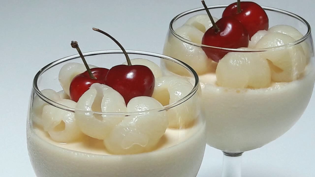 Almond Longan Jelly (Almond longan tofu fa) - YouTube